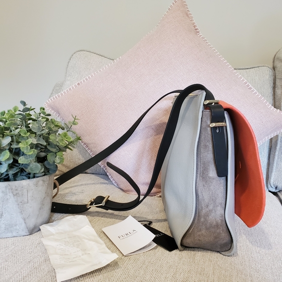 Brand new Furla leather purse - Picture 3 of 16